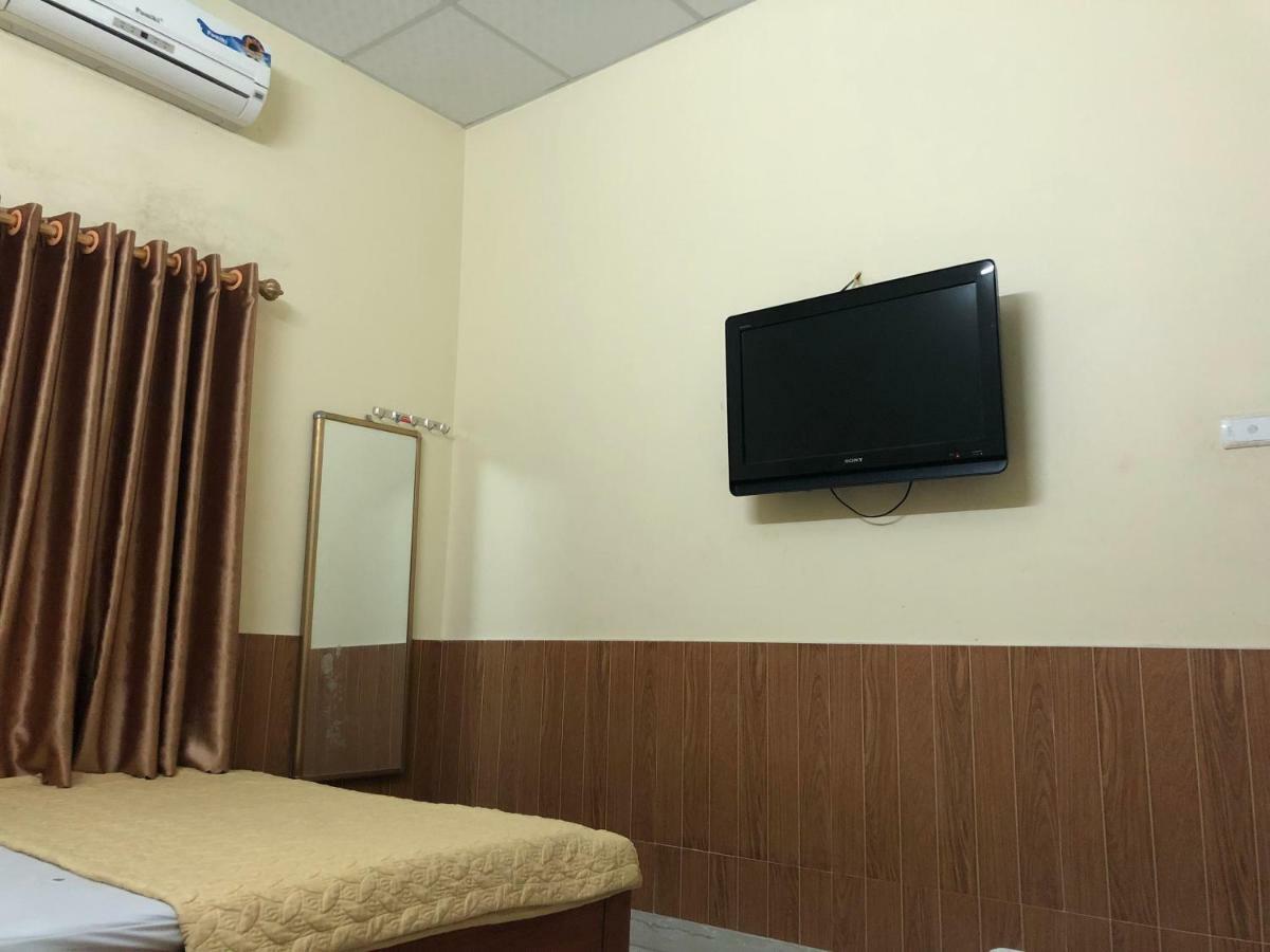 V A Motel Хайфон Екстер'єр фото